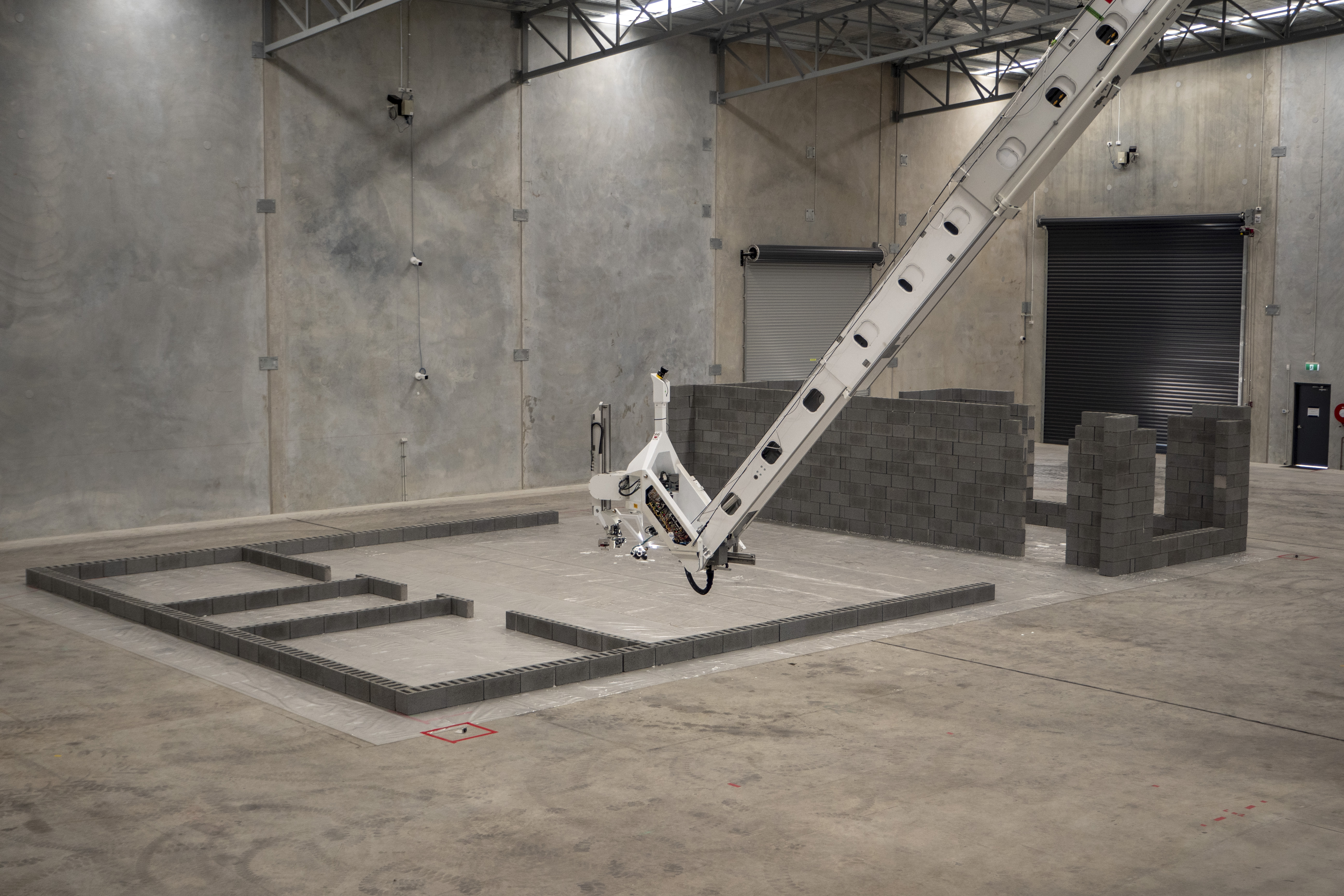 FBR's Hadrian X Builds First Full Home Structure