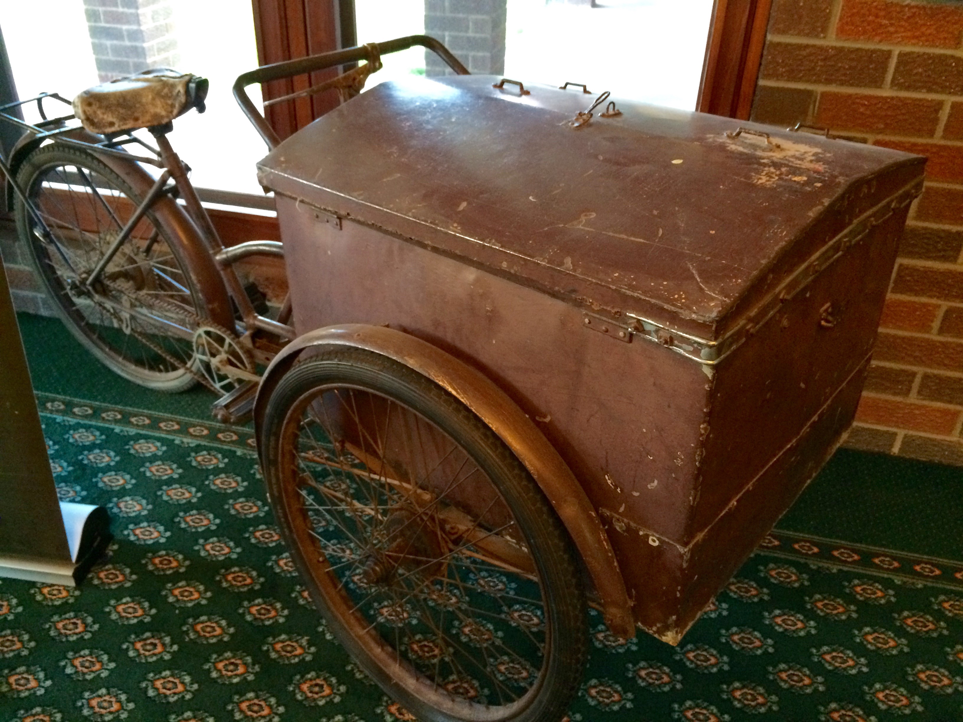 Delivery bike, Hyden