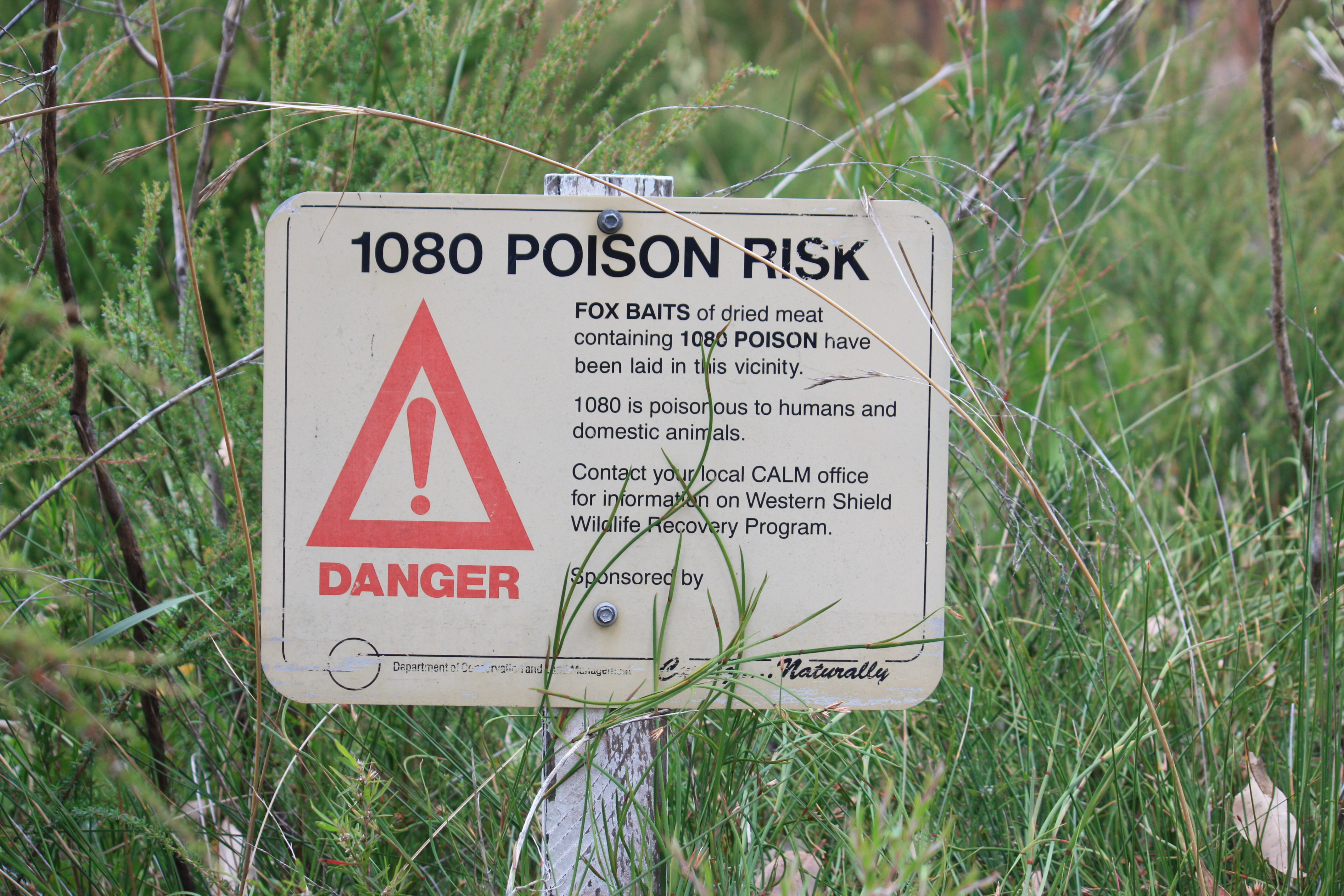1080 poison sign