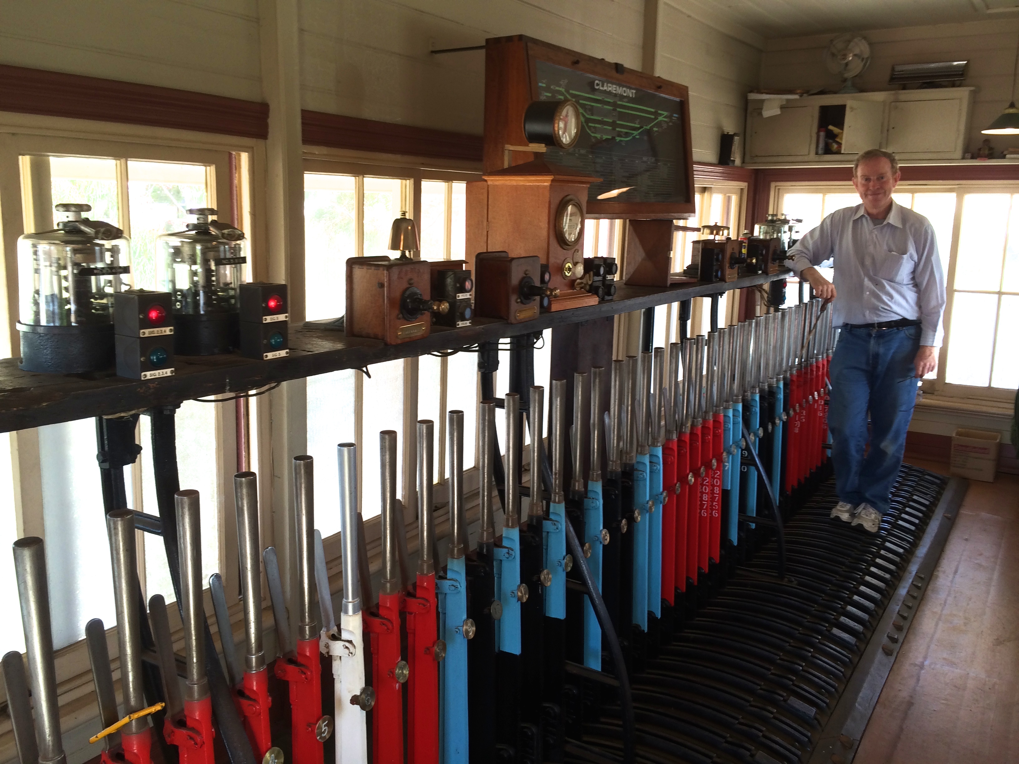 Claremont Station signal box