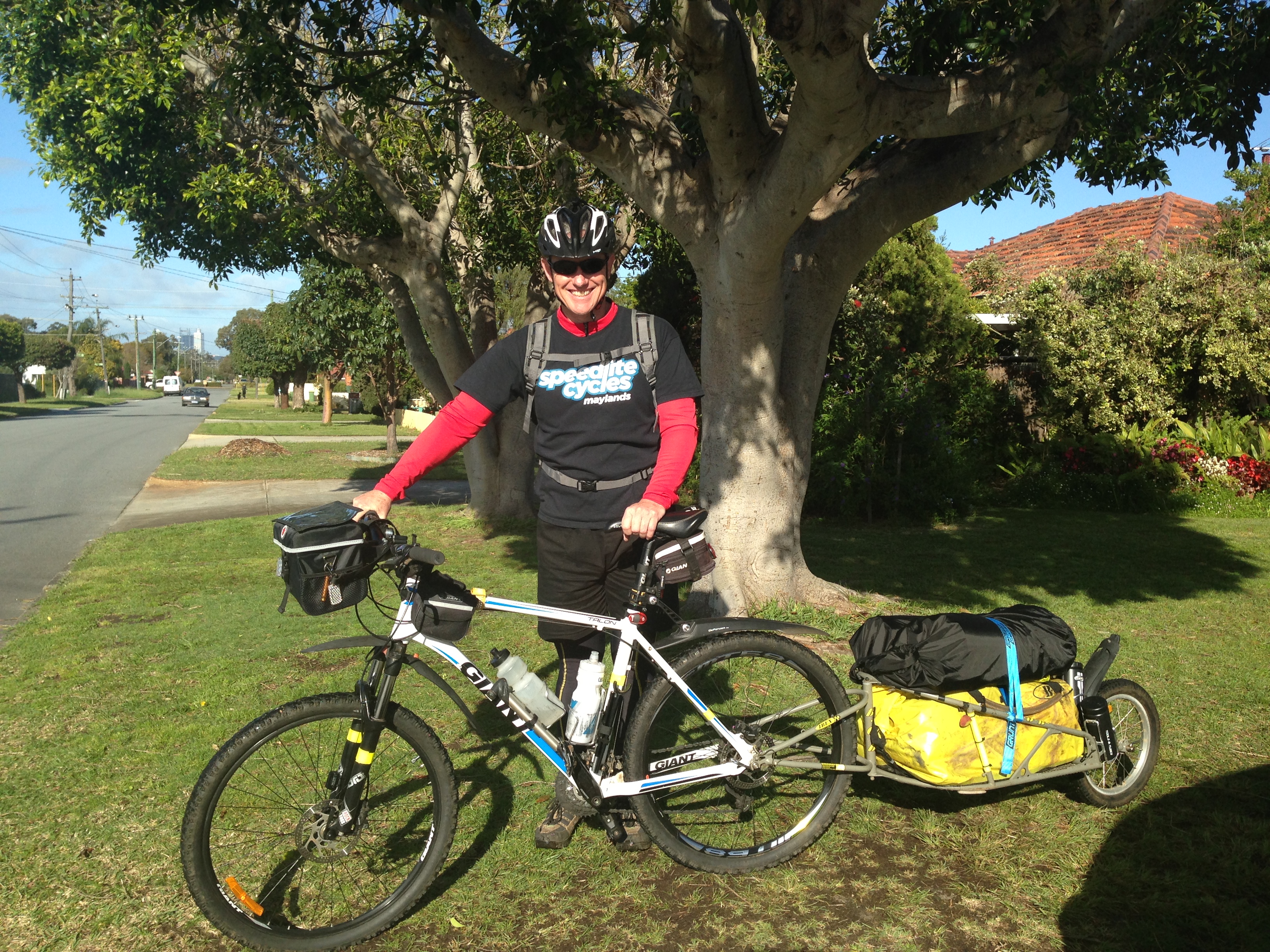 Fully loaded and ready to go - Bob trailer (2013)