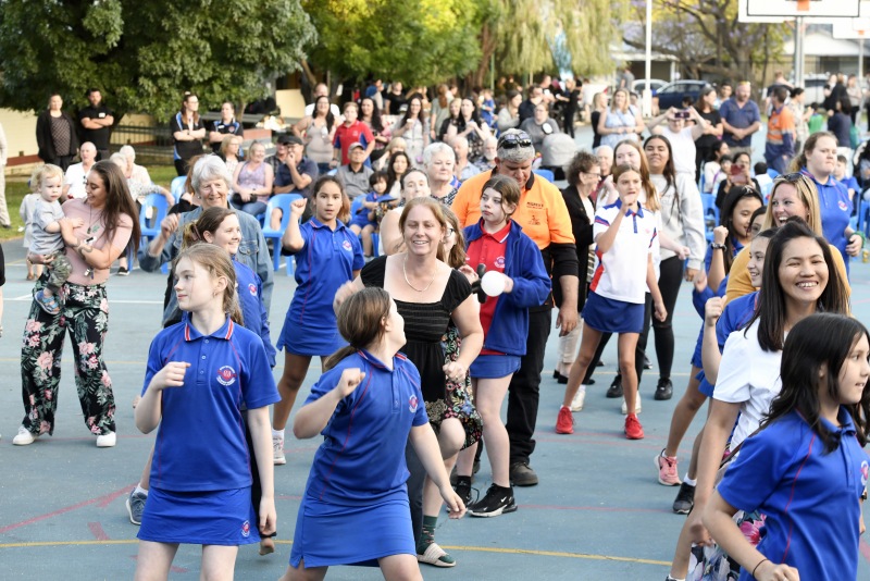 Year 5/6 Dance with Parents
